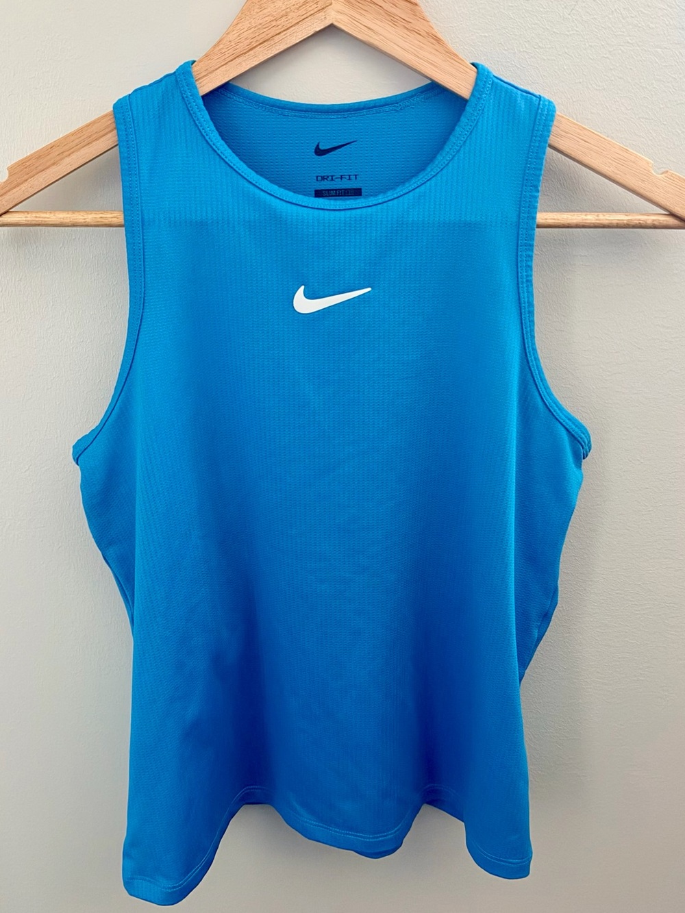 Nike Dri-FIT Women’s Blue Racerback Tank Top Size L Slim Fit Athletic Gym